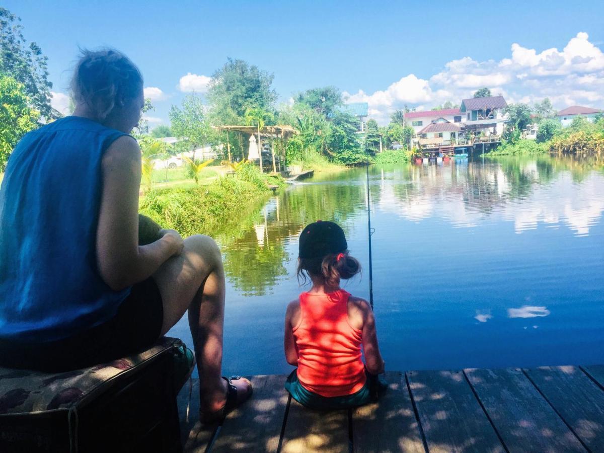 Llamados Fishing Lake San Kamphaeng 외부 사진